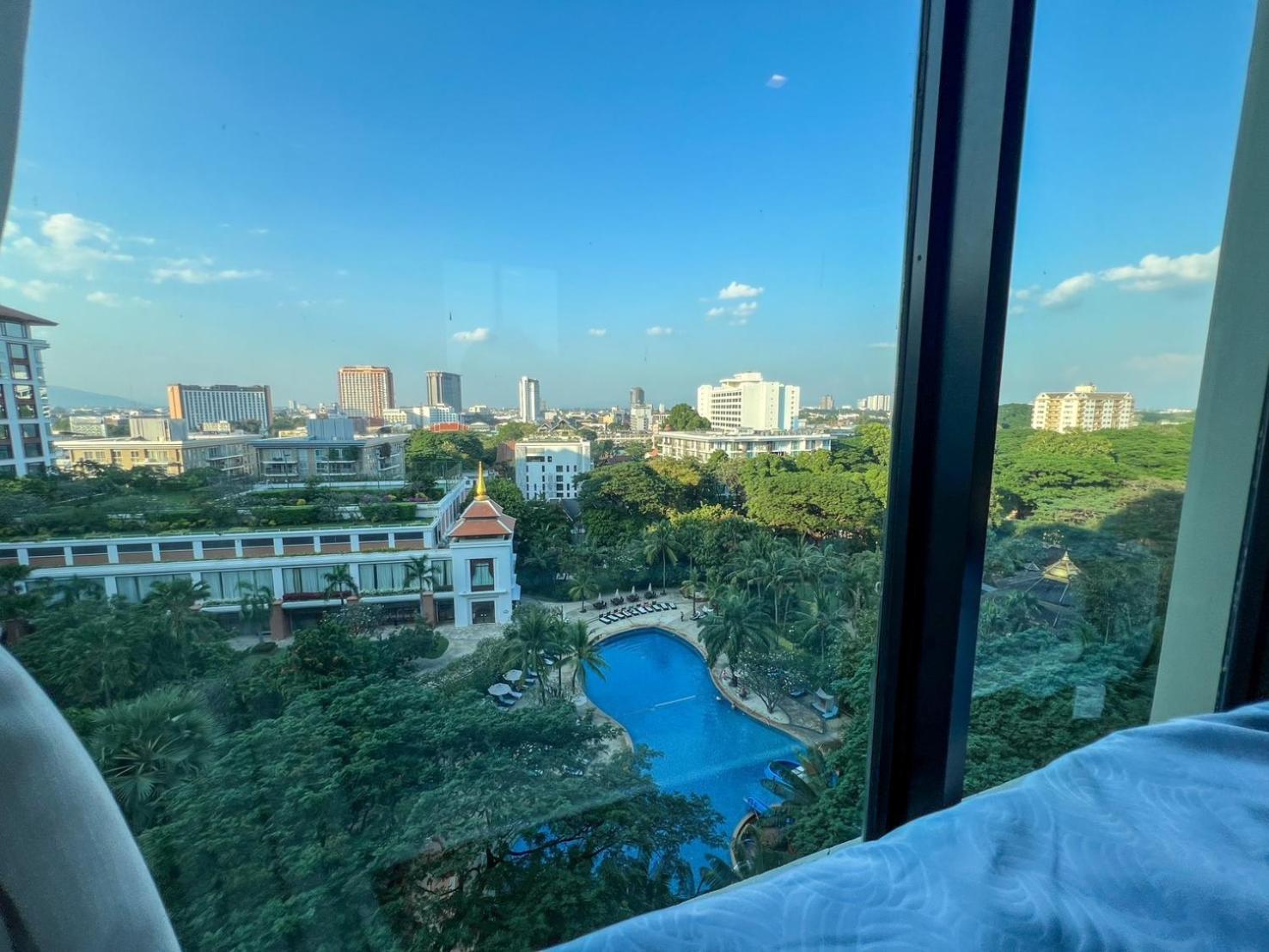 The Astra Luxury Condo In Town Чиангмай Екстериор снимка