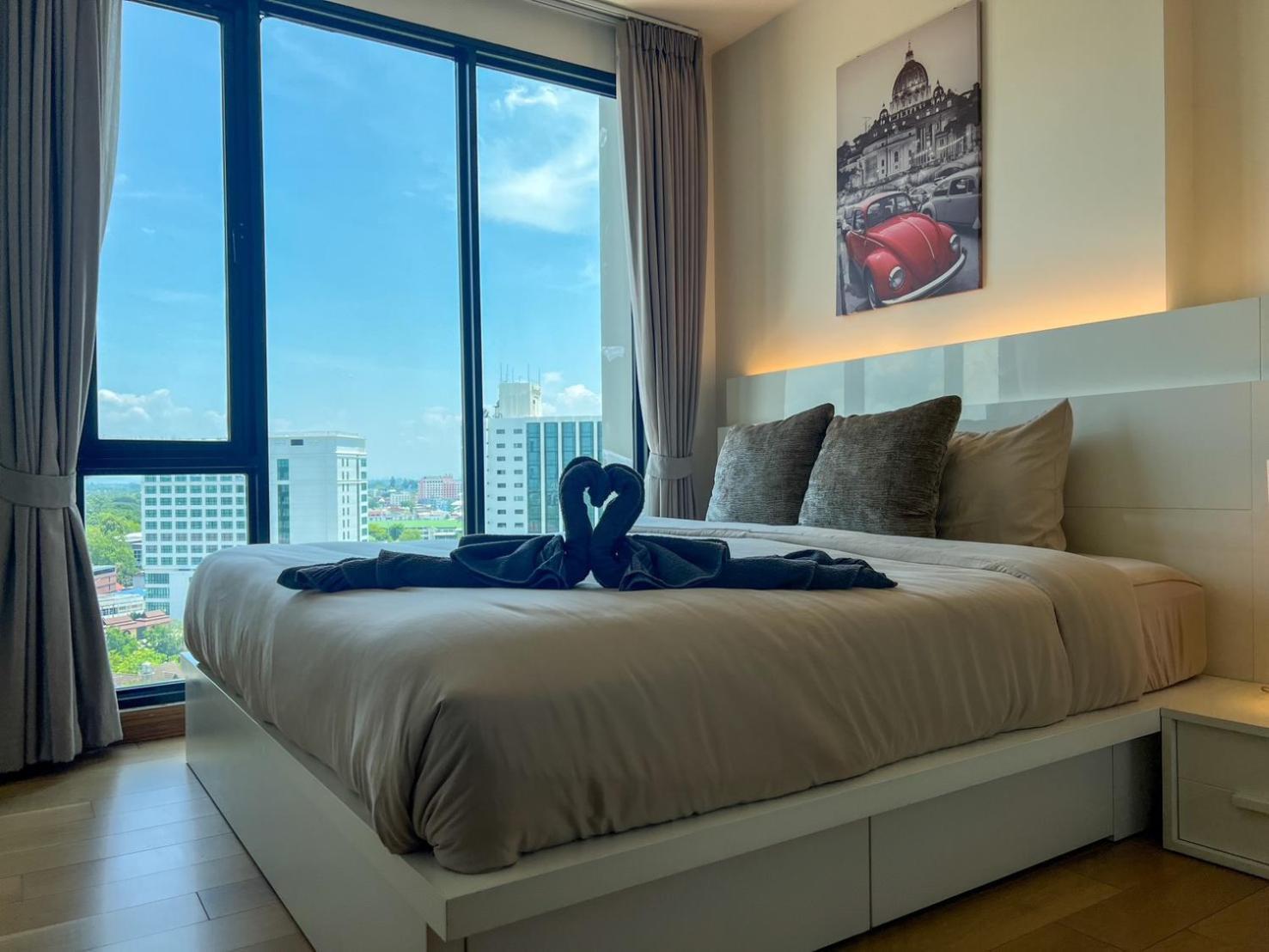 The Astra Luxury Condo In Town Чиангмай Екстериор снимка