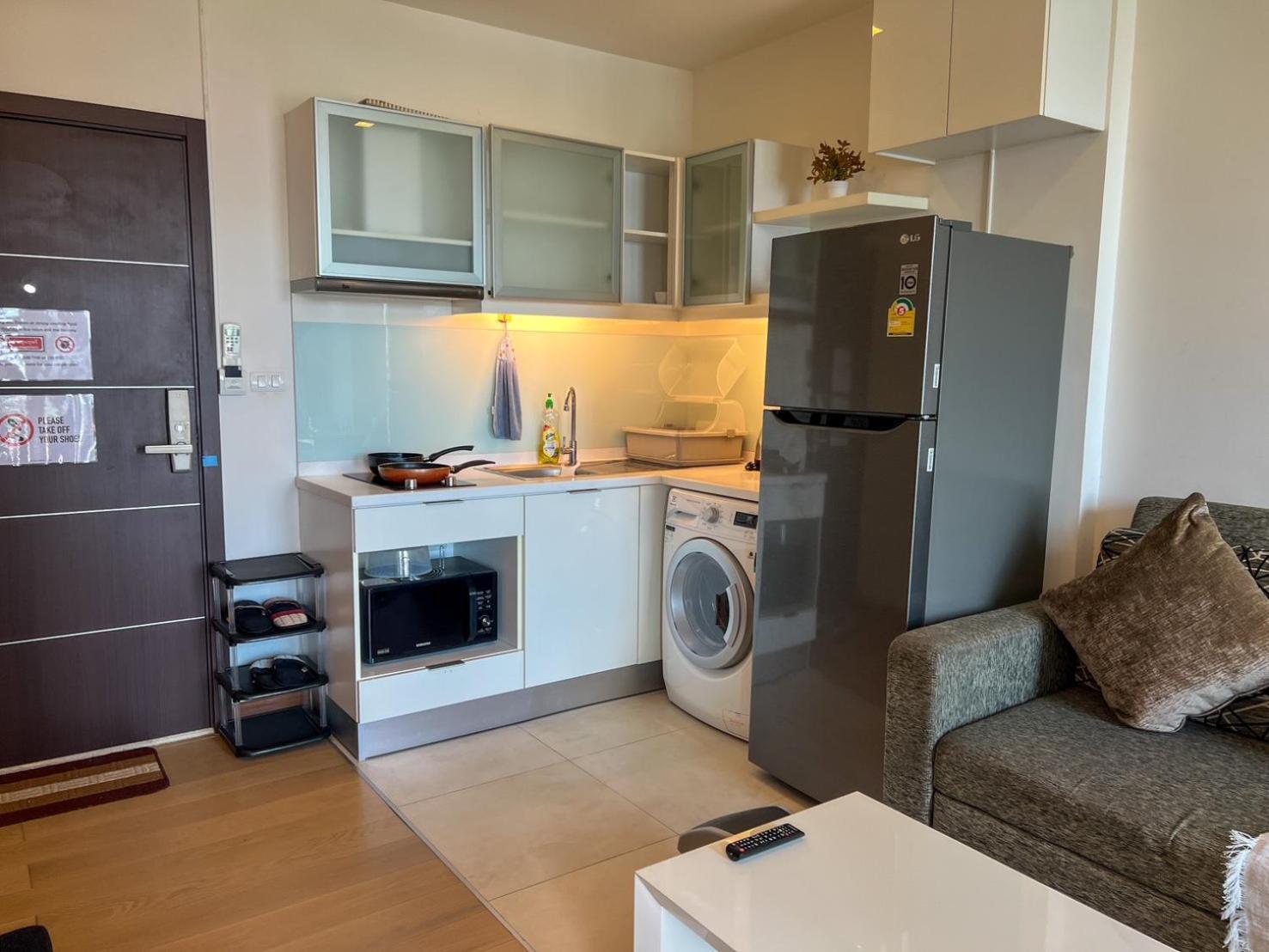 The Astra Luxury Condo In Town Чиангмай Екстериор снимка