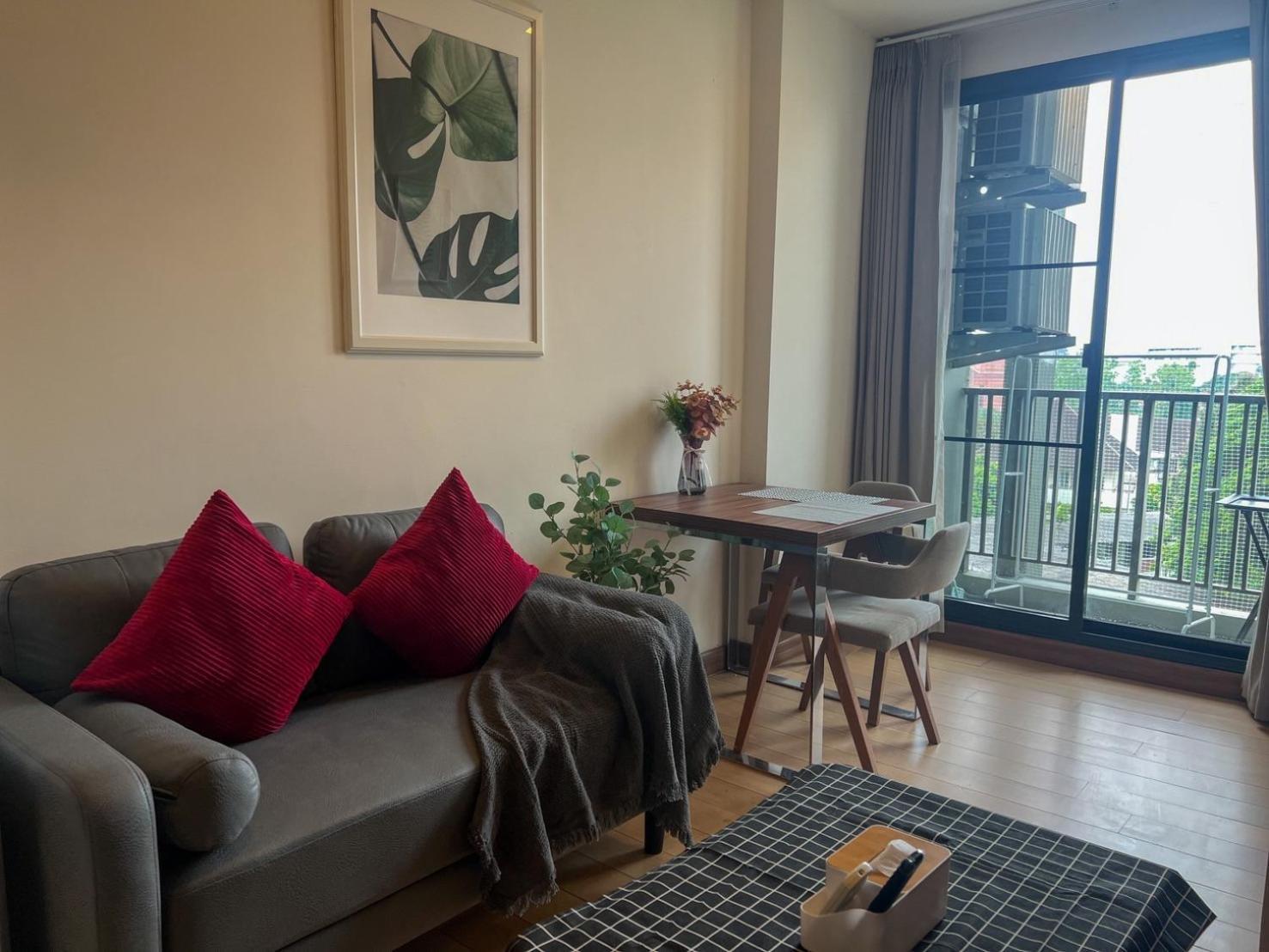 The Astra Luxury Condo In Town Чиангмай Екстериор снимка